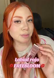 Labiales de Freebloom: Belleza y Estilo en tus Labios