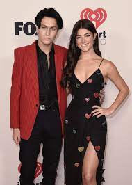 In spite of the breakup, fans of the former couple were still hoping that charli d'amelio would get back together with chase hudson. Charli D Amelio Chase Lilhuddy Hudson Spotted On Red Carpet At 2021 Iheart Radio Music Awards Special Look
