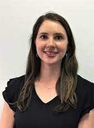 Elisa Porter's Instagram, Twitter & Facebook