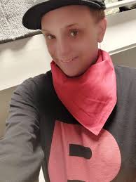 Enhancing fish color and size for proof