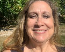 Connie Keeling's Instagram, Twitter & Facebook