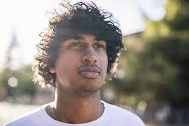 India hasn't had a breakthrough hoops star, but Stanford's Ryan Agarwal  could change that