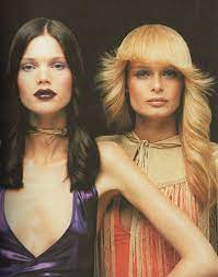 Enter The Disco Era 70s Fashion Disco 70s Women Fashion Disco Look