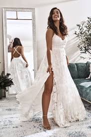 10 Reasons You Should Buy Your Wedding Dress At Grace Loves Lace Nyc Trendy Wedding Dresses Wedding Dress Styles Perfect Wedding Dress