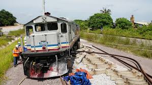 The connected elements (typically straight) may be stressed from tension, compression, or sometimes both in response to dynamic loads. Ktmb Train Derails In Segamat Passengers Safe Malaysia Malay Mail