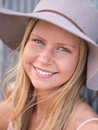 Karla Capps's Instagram, Twitter & Facebook