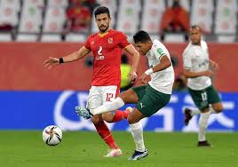 Falta cometida por mohamed hany (al ahly). 2otoop9ucxibbm