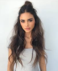 Medium beachy hairstyle for thick hair. Warning These 20 Festival Hairstyles Are Really Hot