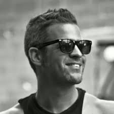 Stream Evan Brum music