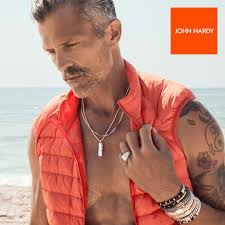 Soft chains, sharp details. Find a curated edit of gifts he didn't know he  wanted (but won't take off) 🧡 #JohnHardyJewelry