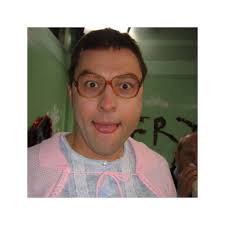 hässlicher volksmusik klischee synth