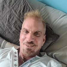 Classic movie star before fame