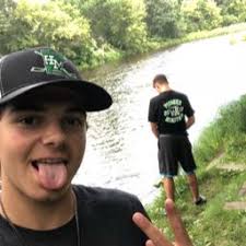 aycash's Pizza Review at Nino's Pizzeria