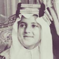 قصيدة الأمير خالد الفيصل بمناسبة شفاء الملك عبدالله. Ø®Ø§Ù„Ø¯ Ø§Ù„ÙÙŠØµÙ„ Sur Twitter ØµÙˆØ±Ø© Ø§Ù„Ø£Ù…ÙŠØ± Ø®Ø§Ù„Ø¯ Ø§Ù„ÙÙŠØµÙ„ ÙÙŠ Ø·ÙÙˆÙ„ØªÙ‡