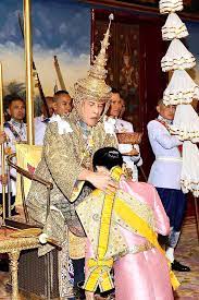ท่านผู้หญิงสุทิดา วชิราลงกรณ์ ณ อยุธยา (13 ตุลาคม พ.ศ. Zpofyl Bc5n Am