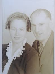 Another hunting trip video ... about 4½ minutes of home movies my  grandfather (Al Turner Sr.) took beginning in Beverly, Massachusetts and  then in Maine