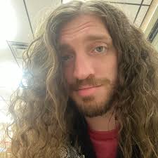 Macado's in Radford is the absolute worst. I'm willing to be patient for my  food and wait 45 minutes to an hour and a half. But there's nothing more  infuriating than getting