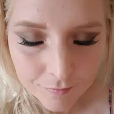 Pretty eye makeup. Daisy lashes!, I'm about to go and hair did as I have no  idea what I'm doing with hair. Then I'll wack