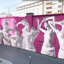 Quei 22 corpi nudi danzanti sul muro che celebrano la bellezza oltre la  malattia | Vanity Fair Italia