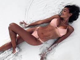 Kelly gale's birth flower is lily of the valley. Victoria S Secret Angel Kelly Gale Packs On The Pda With Boyfriend Joel Kinnaman In Bali Video Ibtimes India