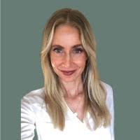 Lily McGuire Email & Phone Number