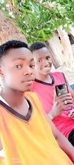 Dan Antee's Instagram, Twitter & Facebook