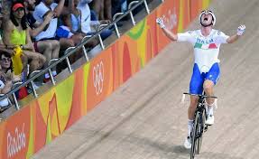Gracias a@photogomezsport.¡más novedades de material,! Rio 2016 Ciclismo Su Pista Elia Viviani Campione Olimpico Nell Omnium
