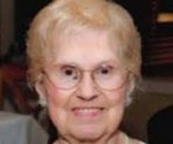 April Kelton's Instagram, Twitter & Facebook