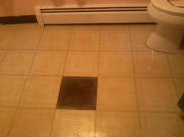 Cut the plywood to size, running the circular saw across the width of the board. Bathroom Subfloor Is Wet Doityourself Com Community Forums