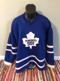 Find maple leafs new jersey in canada | visit kijiji classifieds to buy, sell, or trade almost anything! 90s Toronto Maple Leafs Jersey Vintage Hockey Nhl Ont Gem