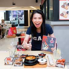 Memang puas hati sangat makan kat myeongdong topokki, cheese banyak dan dieorang ada promosi terhad sampai 14 mac ni. Myeongdong Toppoki Yangnyeomchallenge