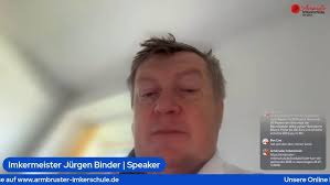 Ayo Lawrence und die Armbruster Imkerschule: API FORESTRY PROJECT 2020