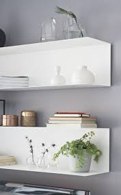 Vipp Regal Offene Wandregale Sehen In Der Kuche Einfach Gut Aus Und Man Hat Mit Einem Griff Das Gewunschte Beim Ko Ikea Hangeregal Haus Interieurs Haus Deko