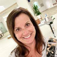 Rebecca Broadwater's Instagram, Twitter & Facebook