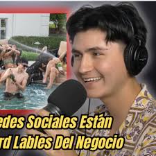 I CAN READ YOUR FUTURE"