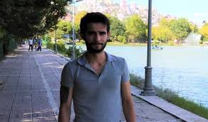 İyi haber yaşayacak, kötü haber ise kariyerinin sonuna geliyordu, başka bir profesyonel futbol maçı oynar mı bunu söyleyemem. 01 Jeal01jbsrm