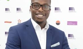 How to get a job in banking: Treat your CV like a Tinder profile