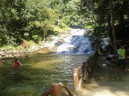 Mandin panyaluhan, air terjun ditengah perawan hutan meratus. Air Terjun Di Hutan Lipur Lata Bayu Baling Kedah Buat Kami Kata Perghhh