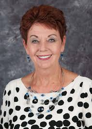 Donna Doyle's Instagram, Twitter & Facebook