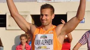 Jun 03, 2021 · man groef urn met as van zijn vrouw op, uit angst dat zijn dochter het na zijn dood zou doen. Hans Van Alphen Hansvanalphen Twitter