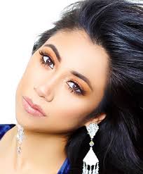 Ivana Hamilton wins Mrs. Delaware America Pageant 2017