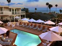 With beautiful grounds, an elegant spa, and modern rooms (all of which have stunning views of the ocean), this hotel is possibly the most serene and relaxing in orange county, california. Die 10 Besten Hotels In Laguna Beach Usa Ab 209