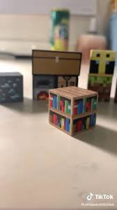 Adorable Little Mini Minecraft Bookshelf 3d Painting 3dwallpapervideos Adorable Bookshel In 2020 Wood Crafts Painting Minecraft Kids Crafts