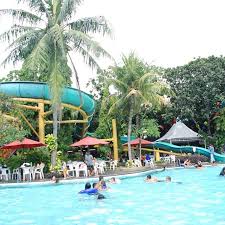 Pagi hari atau sore hari perlu dibawa: Harga Tiket Masuk Kolam Renang Semanan Cengkareng Jakarta Barat