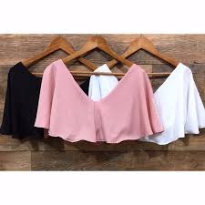 Resultado de imagem para roupas tumblr