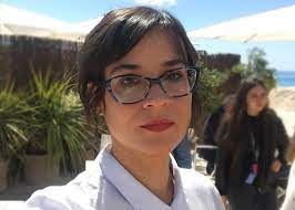 Posee un doctorado en literatura hispánica de la universidad de yale y. Como Estaremos De Mal Que Carolina Sanin Es Nuestra Gran Intelectual Las2orillas