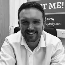 Crooked property agent banned from acting as company director and ordered  to pay £11,000