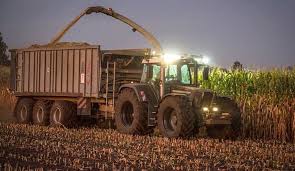 Trattoristi Boscaioli Forever Op Instagram Fendt Fendtfavorit Sera Gommatolargo Rimorchio 3assi Campi Campagna Tractor Cerchioniner In 2020 Trucks Vehicles