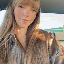 This recip mare is pregnant with a very special baby! VS Code Red x Waffle  House Stay posted!