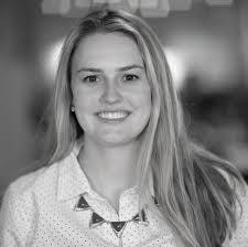 Lindsay Thibeault's Instagram, Twitter & Facebook